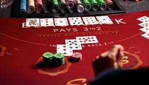 Kartu fitur Slot Keberuntungan Naga
